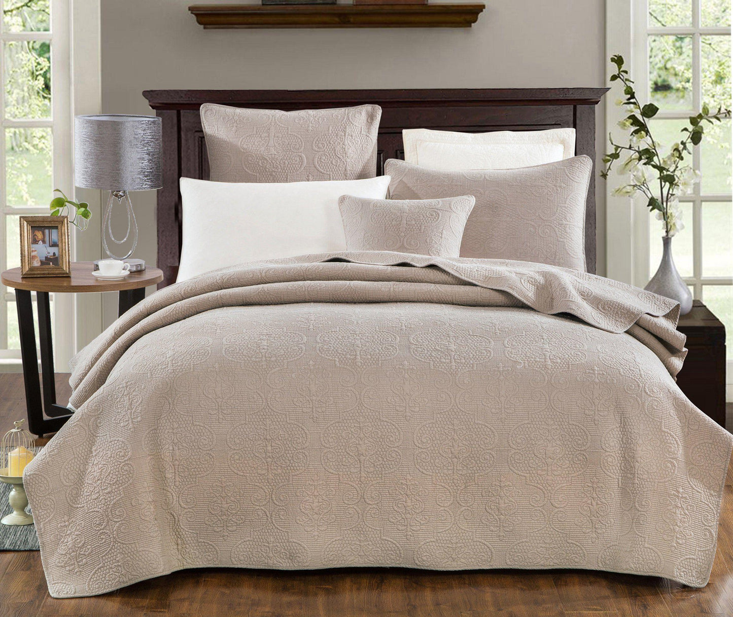 Elegant Matelasse Cotton Quilted Bedspread Set